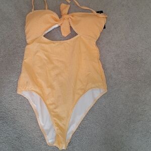 ORANGE BATHING SUIT